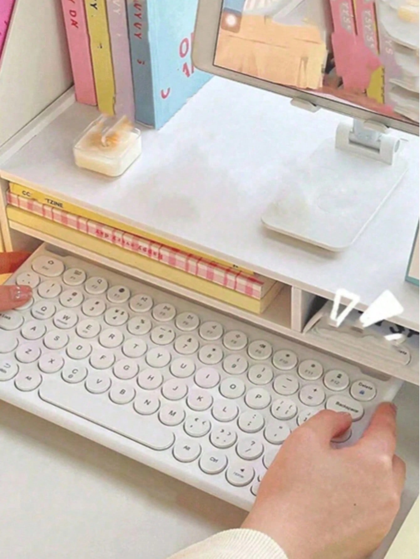حامل شاشة مع درج، رف منظم متعد - مراجعة Laptop Stand Riser وسعره